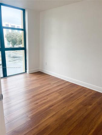 International Towers, 2055 SW 122nd Ave #201, Tamiami, Florida 33175, image 2