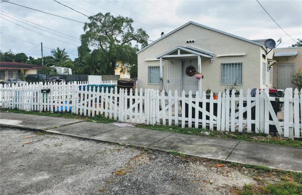 Hialeah Heights, 5541 NW 30th Ave, Brownsville, Florida 33142, image 2
