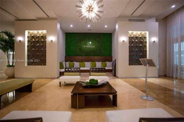 Metropolis At Dadeland, 9055 SW 73rd Ct #1007, Kendall, Florida 33156, image 2