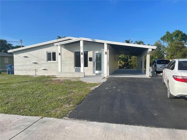 Carol City, 2951 NW 190th St, Miami Gardens, Florida 33056, image 2