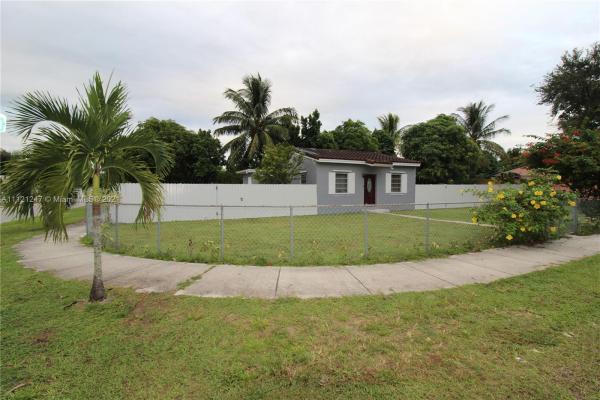 North Ridge, 351 NW 179th Ter, Miami Gardens, Florida 33169, image 2