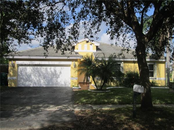 Amber Lake, 9455 SW 20th St, Miramar, Florida 33025, image 2