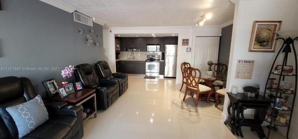 Doral Gardens, 4160 NW 79th Ave #1H, Doral, Florida 33166, image 2