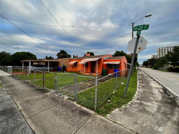 North Miami Estates, 1336 NW 38th St, Miami, Florida 33142, image 2