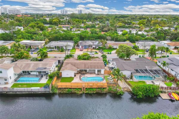 Enchanted Lake, 2365 NE 195th, Ojus, Florida 33180, image 2