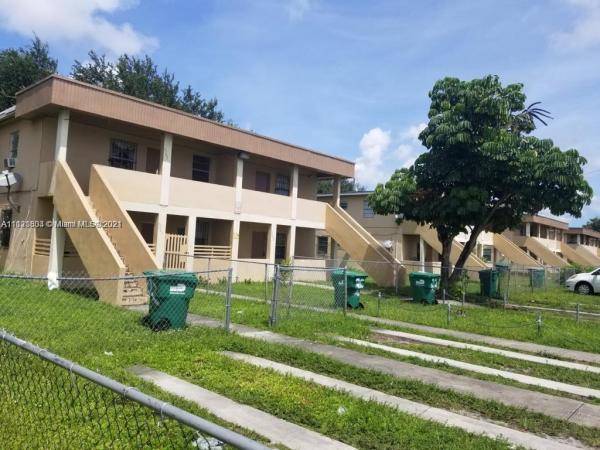 Kay, 3265 NW 48th St, Brownsville, Florida 33142, image 2