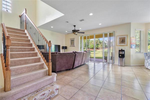 PortoSol, 2707 Pienza Cir, Royal Palm Beach, Florida 33411, image 2