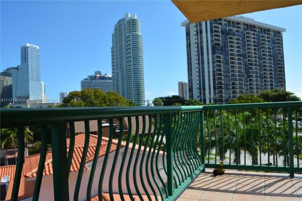 Brickell Terrace, 1918 Brickell Ave #403, Miami, Florida 33129, image 2