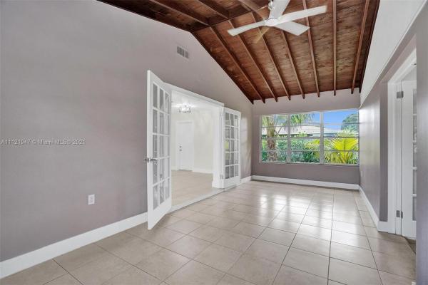 Belmar, 2302 Funston St, Hollywood, Florida 33020, image 2