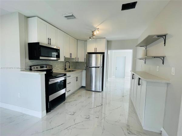 Welwyn Park, 6540 SW 22nd St, Miramar, Florida 33023, image 2