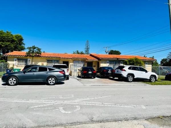 Coral Terrace Residential, 7201-03 SW 22nd St, Coral Terrace, Florida 33155, image 2