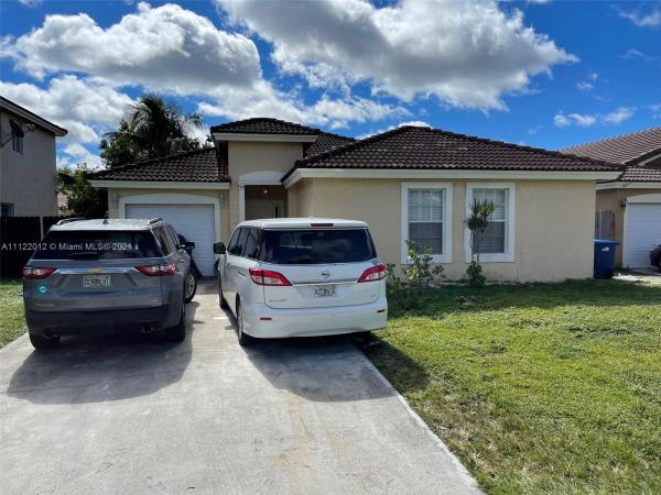 Spanish Lakes, 7886 NW 194th St, Hialeah, Florida 33015, image 2