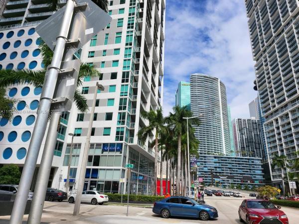 500 Brickell East, 500 Brickell Ave #3405, Miami, Florida 33131, image 2