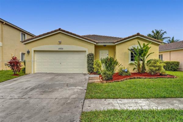 Avalon, 10535 SW 24th St, Miramar, Florida 33025, image 2