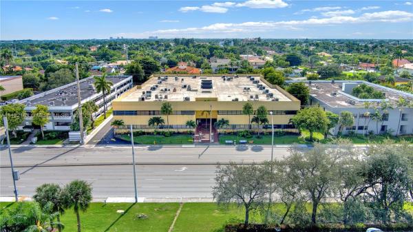 8370 W Flagler St #226, Fountainebleau, Florida 33144, image 1