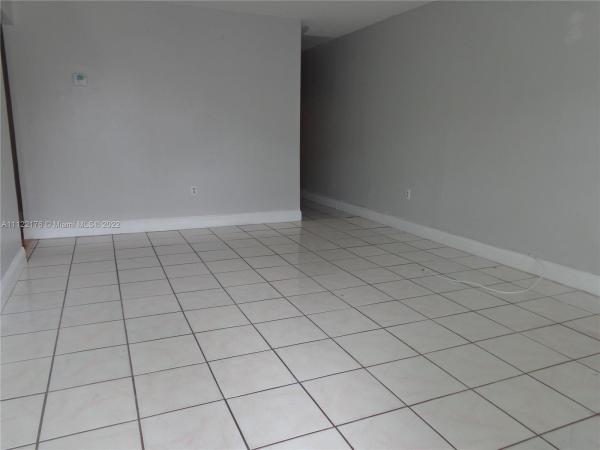 Vista Verde, 3902 NW 213th St #3902, Miami Gardens, Florida 33055, image 2