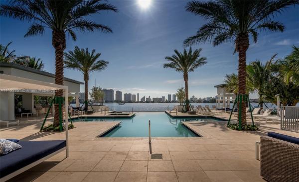 North Tower At Marina Palms, 17301 Biscayne Blvd #L-PH-9, North Miami Beach, Florida 33160, image 2
