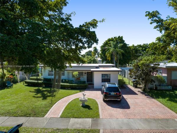 Camner Manor, 6320 SW 18th St, West Miami, Florida 33155, image 2