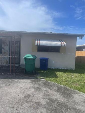 Carol City Gardens, 3965 NW 195th St, Miami Gardens, Florida 33055, image 2