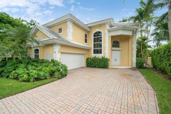 Grand Bay Estates, 31 Grand Bay Estates Cir, Key Biscayne, Florida 33149, image 1