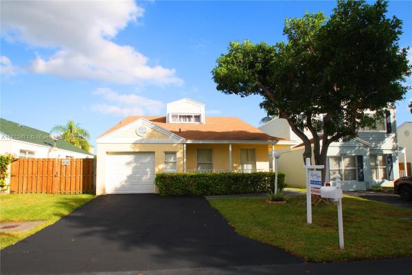 Catalina West, 22235 SW 100th Ave, Cutler Bay, Florida 33190, image 2