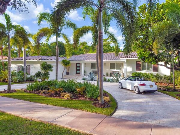 Riviera, 425 Miller Rd, Coral Gables, Florida 33146, image 2