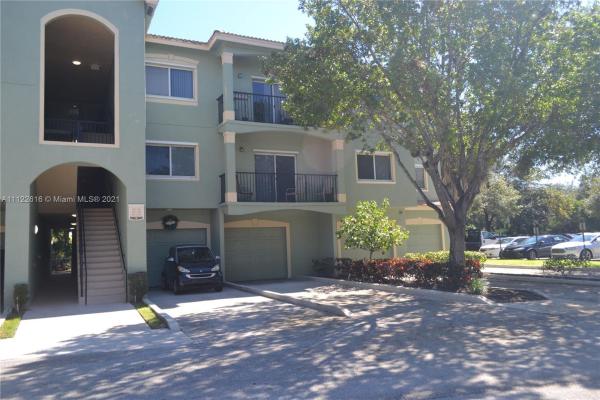 The Kensington At Royal Palm Beach, 360 Crestwood Cir #307, Royal Palm Beach, Florida 33411, image 2