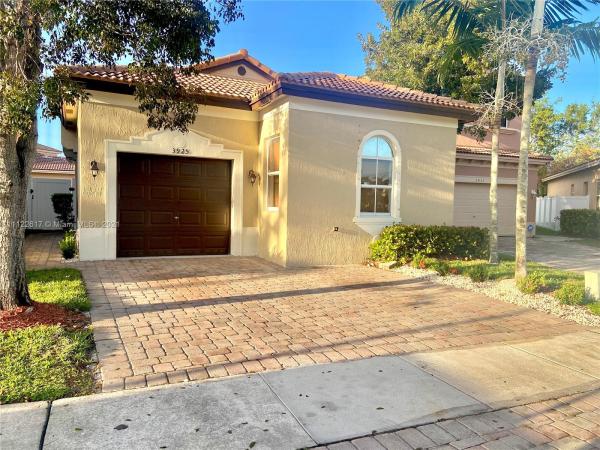 Portofino Palms, 3925 NE 11th Dr, Homestead, Florida 33033, image 2