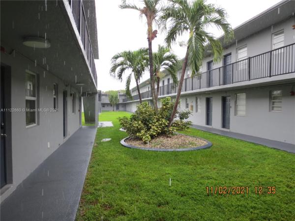 Gables Edge, 4300 SW 67th Ave #22, Glenvar Heights, Florida 33155, image 2