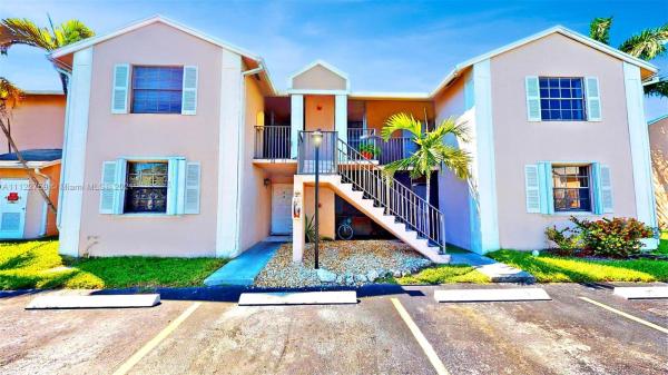 Lakeshore, Homestead, Florida 33034, image 2