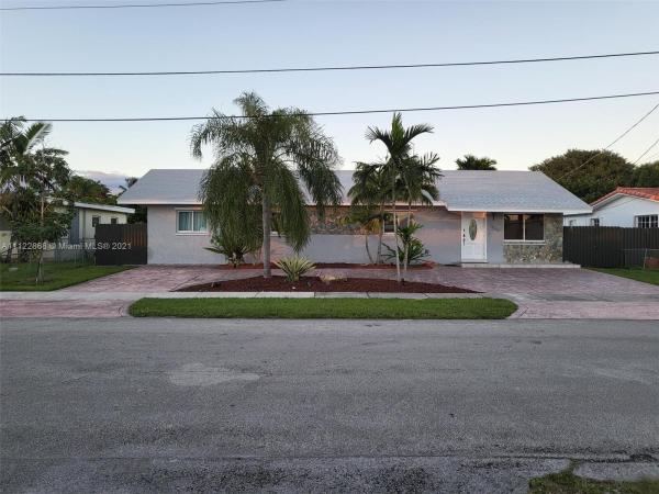 Westwood Lakes Residential, 11045 SW 51st Ter, Westwood Lakes, Florida 33165, image 2