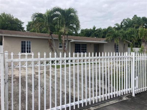 Katimeta Estates, 19500 SW 118th Ave, South Miami Heights, Florida 33177, image 2