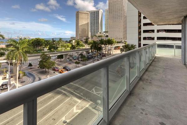 50 Biscayne, 50 Biscayne Blvd #512, Miami, Florida 33132, image 2
