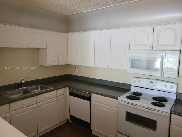 Naranja Lakes, 14840 Naranja Lakes Blvd #C2A, Naranja, Florida 33032, image 2