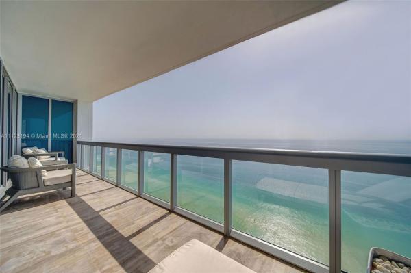 North Carillon Beach, 6899 Collins Ave #3101, Miami Beach, Florida 33141, image 2