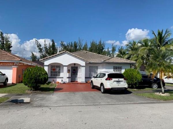 Monasterio Estates, 12715 NW 11th Ter, Tamiami, Florida 33182, image 2