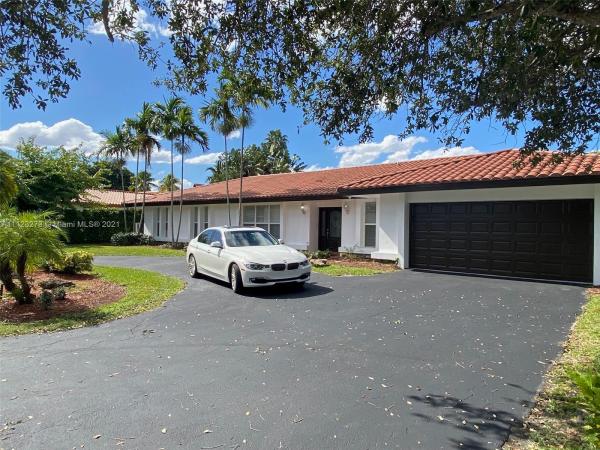Country Club Of Miami Estates, Country Club, Florida 33015, image 2