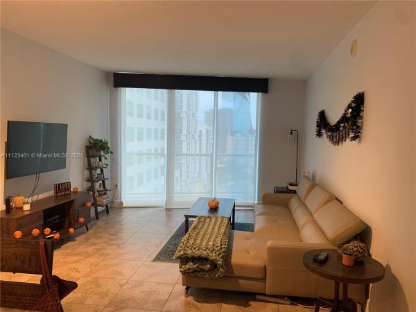 Latitude On The River, 185 SW 7th St #1404, Miami, Florida 33130, image 2