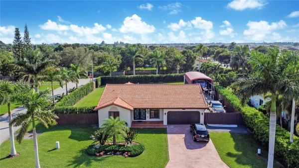 Estate Homes, 12738 SW 221st Ter, Goulds, Florida 33170, image 2