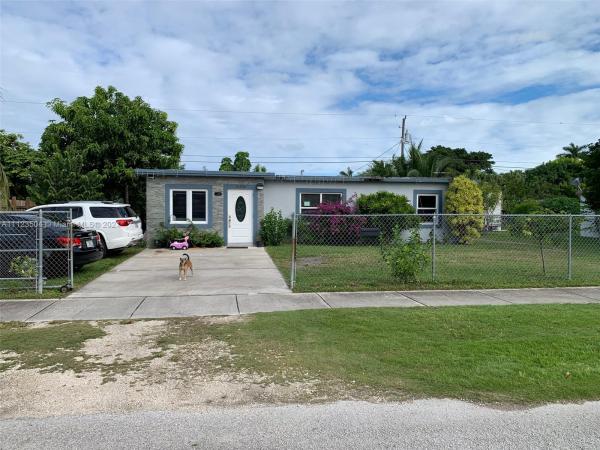Leisure City Residential, 15335 Garfield Dr, Leisure City, Florida 33033, image 2
