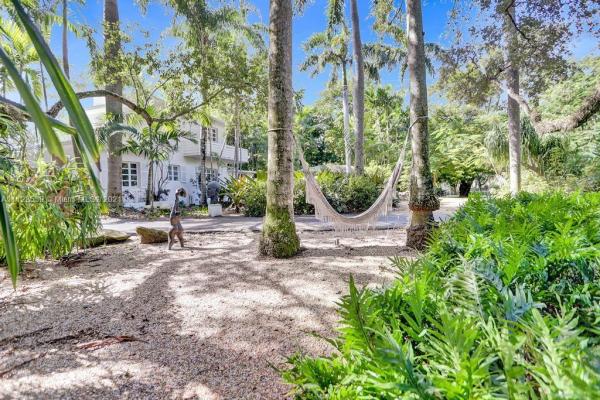 Biscayne Bay, 7000 Old Cutler Rd, Coral Gables, Florida 33143, image 1