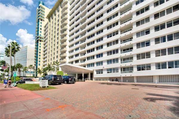 The Carriage Club, 5005 Collins Ave #908, Miami Beach, Florida 33140, image 2
