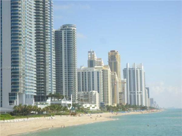 La Perla, 16699 Collins Ave #803, Sunny Isles Beach, Florida 33160, image 2