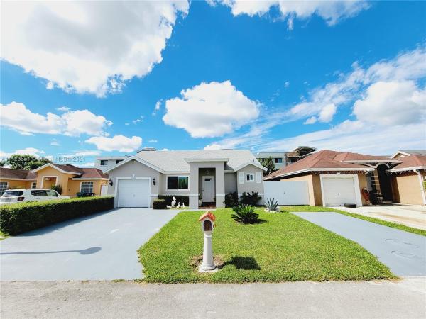 Chante Clare, 25132 SW 129th Pl, Princeton, Florida 33032, image 2
