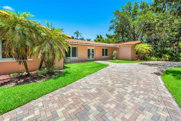 Town & Ranch Estates, 5775 SW 128th St, Pinecrest, Florida 33156, image 2