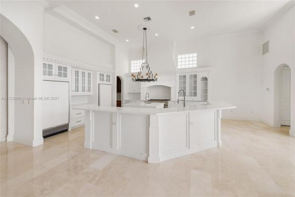 Island Estates, 3922 Island Estates Dr, Aventura, Florida 33160, image 2