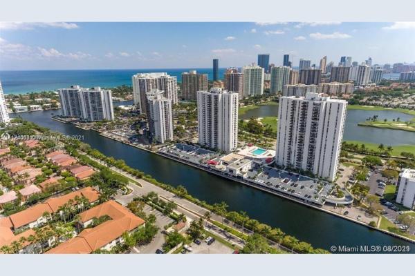 Eldorado Towers, 3625 N Country Club Dr #1006, Aventura, Florida 33180, image 2