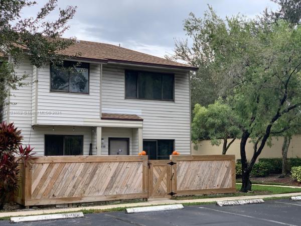 Nob Hill At Welleby, 3530 NW 99th Ave #5A, Sunrise, Florida 33351, image 2