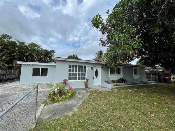 Ives Estates Residential, 1231 NE 211th St, Ives Estates, Florida 33179, image 2