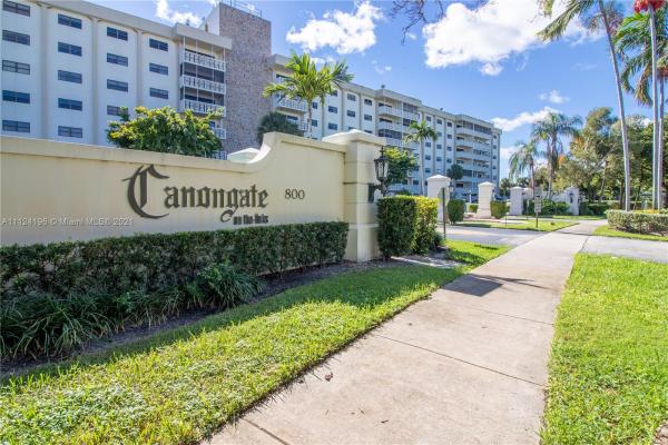 Canongate, 800 NE 195th St #410, Ives Estates, Florida 33179, image 2